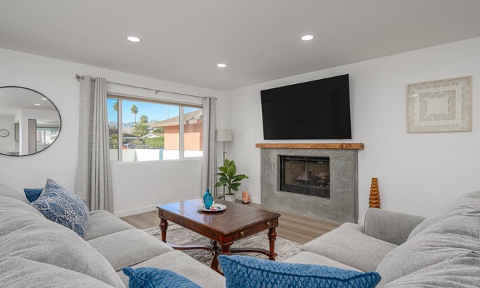 Bullhead City House | River access walking distance