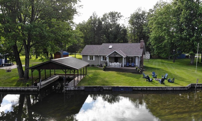 Brutus House | River Front Home with Access to Chain of Lakes