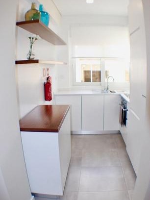 Santa Engracia Apartment | River View Balcony - Historic Center