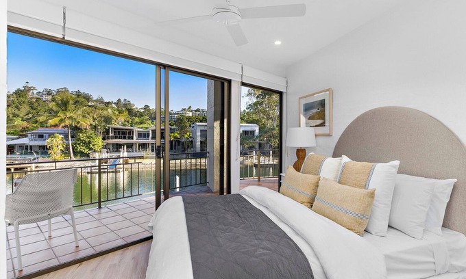 Noosa Heads Apartment | Riverfront Apartment 350m from Noosa Main Beach!