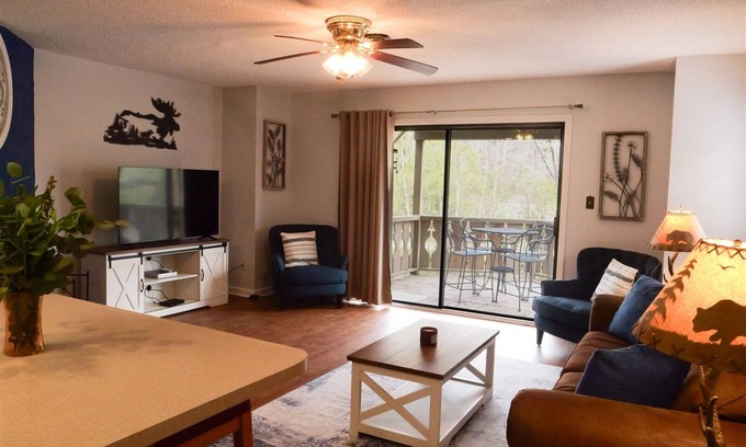 Helen House | Rivers Edge Condo 104