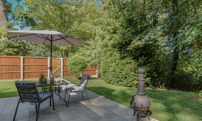 Brampton House | Rivers Rest - One Bedroom House, Sleeps 2