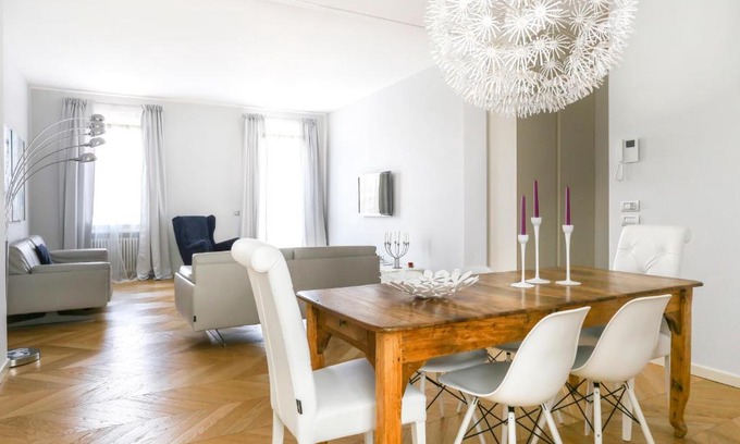 Treviso Apartment | Riverside Apartment