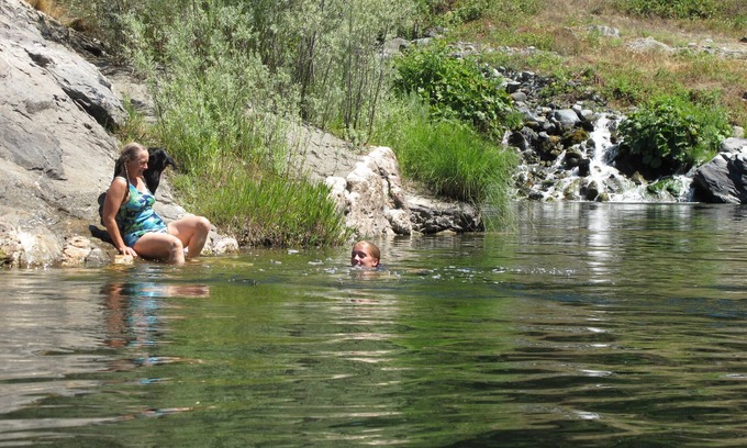 Orleans Cabin | Riverside Cabins in the Klamath Mountains