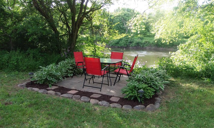 Otego House | Riverside country escape - newly renovated home