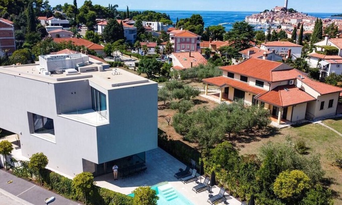 Rovinj Villa | RM luxury villa with pool in Rovinj