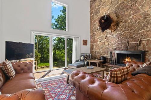Teton Village Apartment | RMR: Four Seasons II 1 Condo in Teton Village