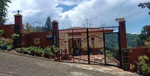Canlubang House | Roades Rest house Tagaytay