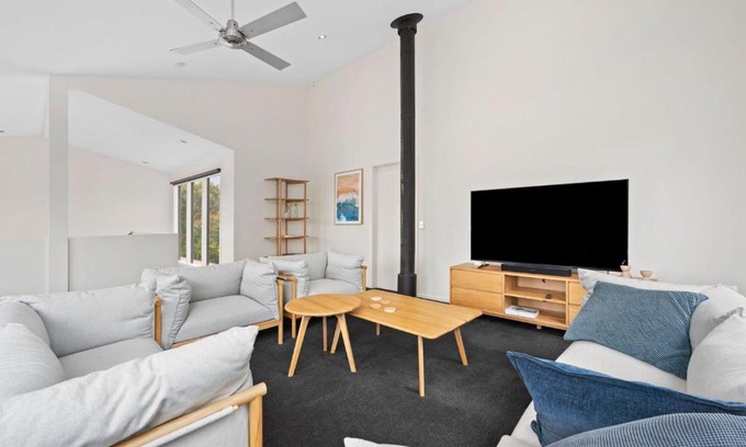 Surf Coast House | Roadknight Ocean Road View 236