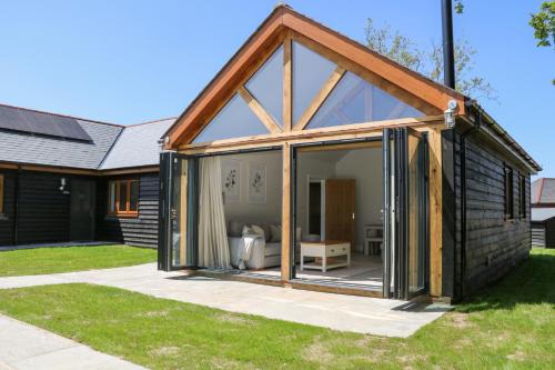 Fareham House | Robins Nest