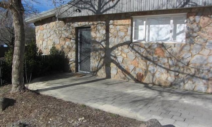 Jindabyne Apartment | Rock On - Studio Apartment