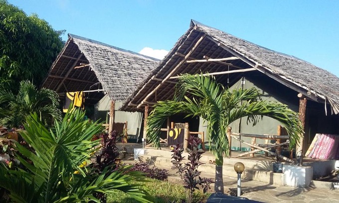 Galu Other | Rocks villa homestay