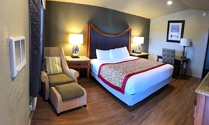Flagstaff Hotel | Rodeway Inn Flagstaff East Route 66