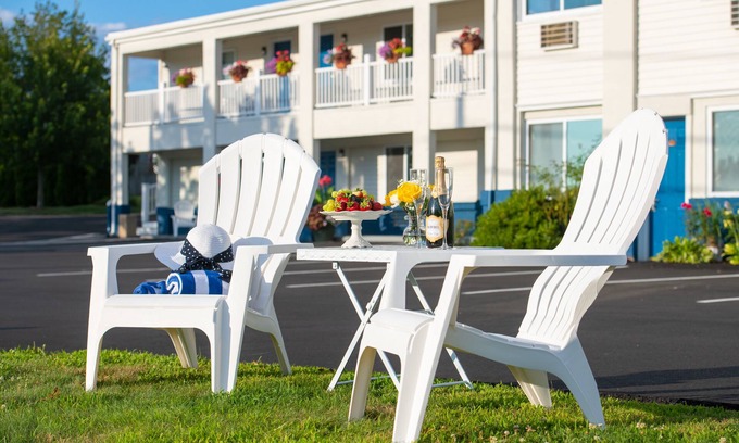 Middletown Hotel | Rodeway Inn Middletown - Newport