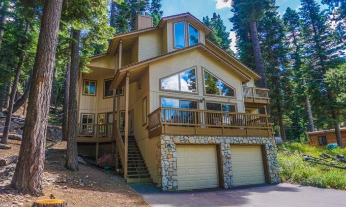 Fallen Leaf House | Rogers Retreat Home