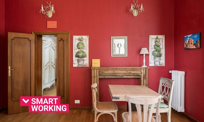 Historic Center Apartment | Rolandino Apartment by Wonderful Italy
