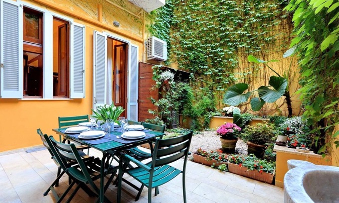 Rione V Ponte Apartment | ROMAC Coronari near Navona with fitness room and sauna