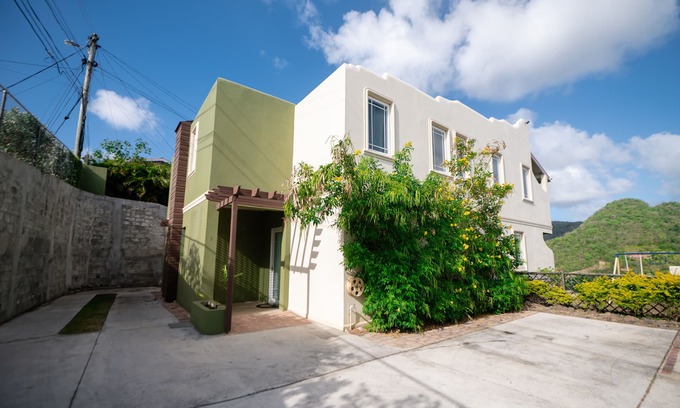 Corinthe Villa | Romantic and family oriented two bedroom villa with private pool near the beach