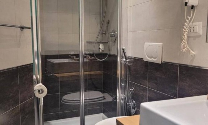 Rione III Colonna House | RomAntic Dreams Sistina Guest House: Deluxe Double Room
