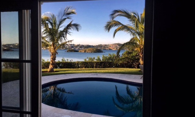 Hamilton Parish Apartment | Romantic - Pool & Ocean View, WiFi, Kayaks, parking