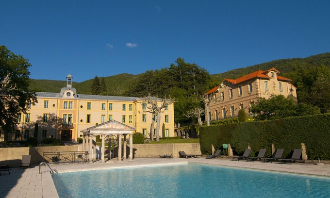 Montbrun-les-Bains Other | Romantic studio L'Adoration in a special castle in the heart of Provence