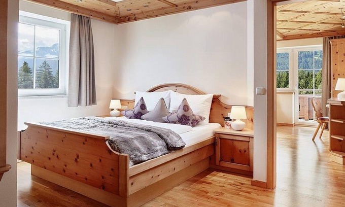 Mittersill Hotel | Romantic Suite Lavender - VWP up to 3 nights - Gut Sonnberghof Naturhotel