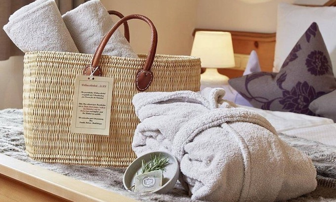 Mittersill Hotel | Romantic Suite Prize of Honor - B&B 4-6 nights - Gut Sonnberghof Naturhotel