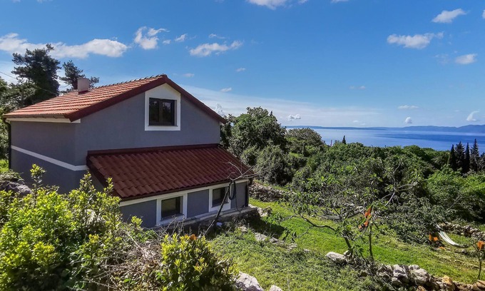Rijeka House | Romantic vacation in a rustic house in a quiet location near Rijeka.
