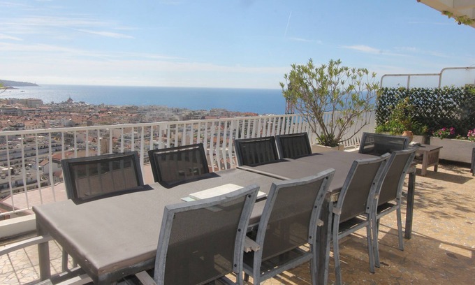 Les Baumettes Apartment | ROOF VILLA above the roofs of Nice facing the sea 100 m² + 100 m² terraces
