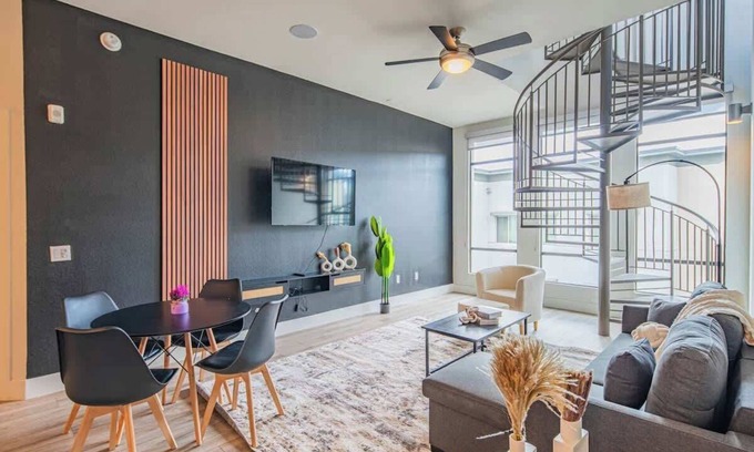 North Scottsdale Apartment | Rooftop Retreat | TPC Golf, Pool, Gym, Kierland