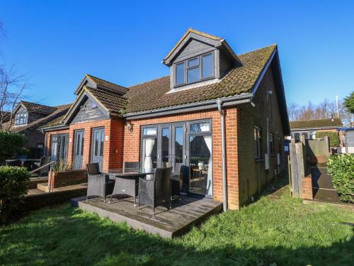 Rookley House | Rookley Lake Cottage