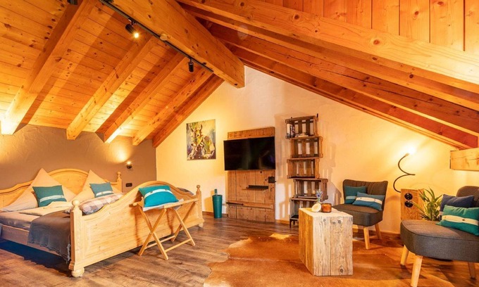 Bad Hindelang Cottage | Room 1 - Desiree's Dahuim