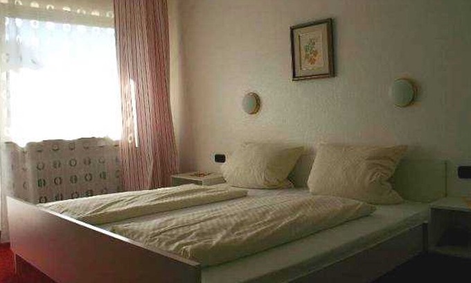 Vielbrunn Hotel | Room 4 - Hotel Café Talblick