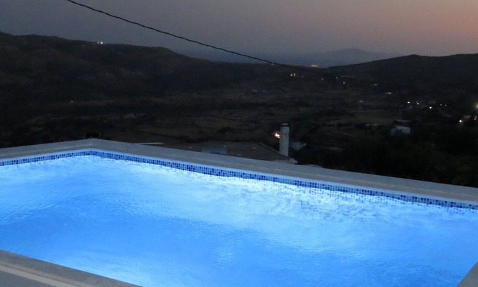 Pitrofos House | Room-andoni's House in Pitrofos Andros i