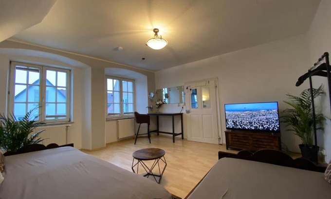 Kempten House | Room in Apartment - Schlafen Wie Prinzessinnen In Kemptens Schlosschen
