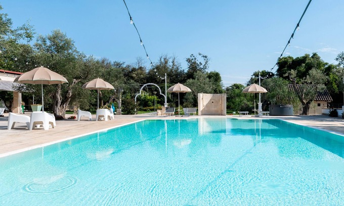Castromediano Apartment | Room 'San Biagio - Superior 105' with Shared Pool, Wi-Fi and Air Conditioning