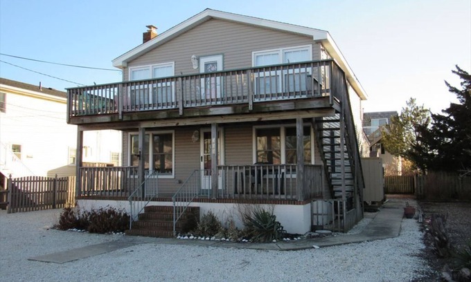 Ship Bottom Apartment | Roomy Bayside Duplex- 2 full baths