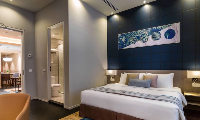 Downtown George Town Hotel | Ropewalk Piazza Hotel Managed By The Ascott Limited