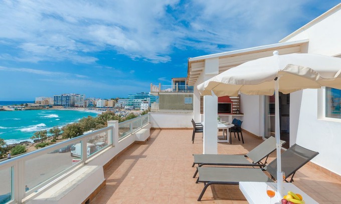 S'illot House | ROSA DELS VENTS 3A - Apartment with sea views in S'Illot.