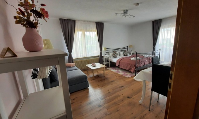 Kenzingen Apartment | Rosalie approx. 15 minutes by car. to Europe Park
