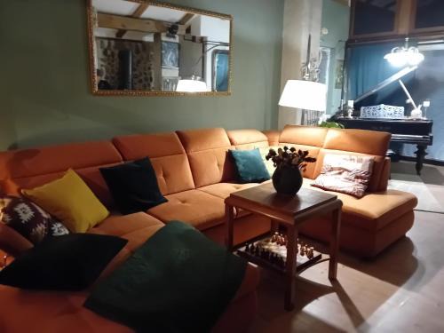 Ljubljana House | ROSE Resort, ROOM 40m2 with terrace and shared bathroom