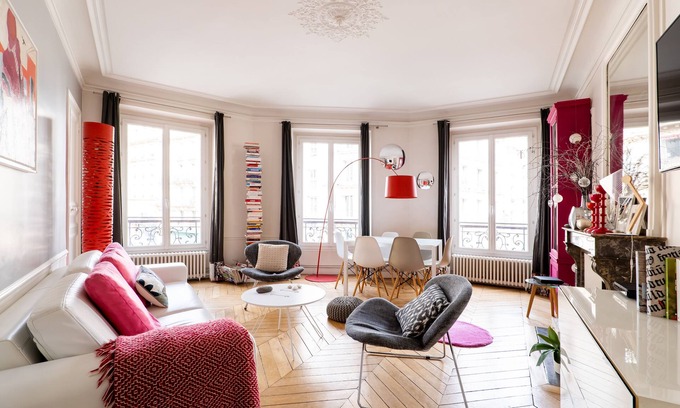 Val-de-Grace Apartment | Rouge and Rose, by Veeve