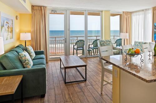 Ormond Beach Resort | Royal Floridian Resort by Spinnaker