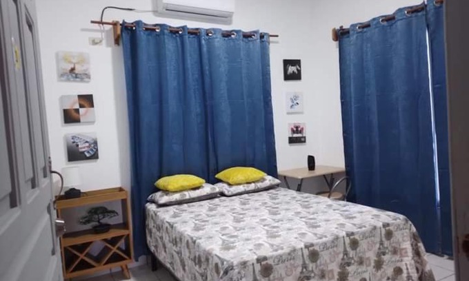 Sector 1 Nor-Oeste Apartment | Royal Garden