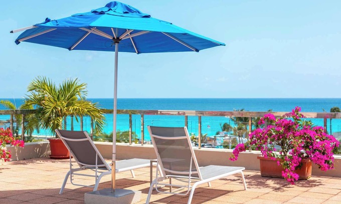Beacon Hill Condo | Royal Islander La Terrasse Large 1 BR in Maho w/Ocean Views & Vibrant Sunsets