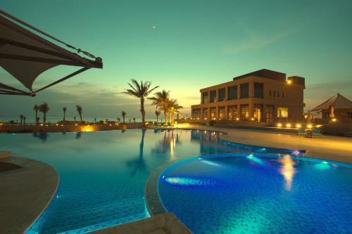 Sharma Resort | Royal L'azure Resort