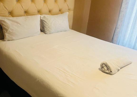 Vereeniging House | Royal Nest Guest House