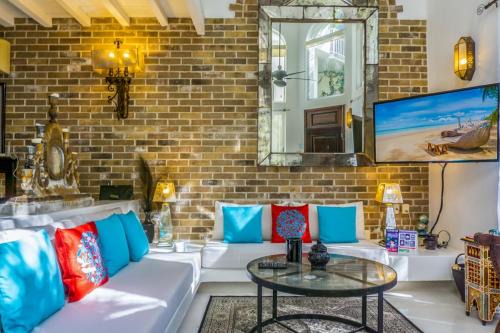 Downtown Apartment | Royal Palms 3 condo