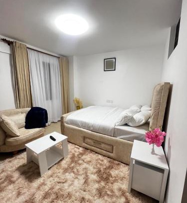 Nairobi West Apartment | Royal Place by V