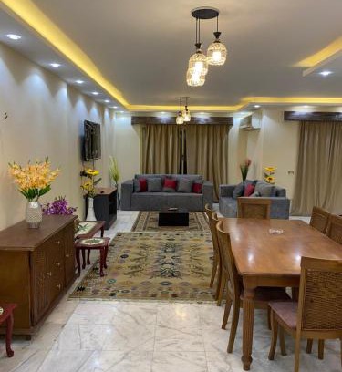 Al Duqqi Apartment | royalabrtment hotel elmohndsen